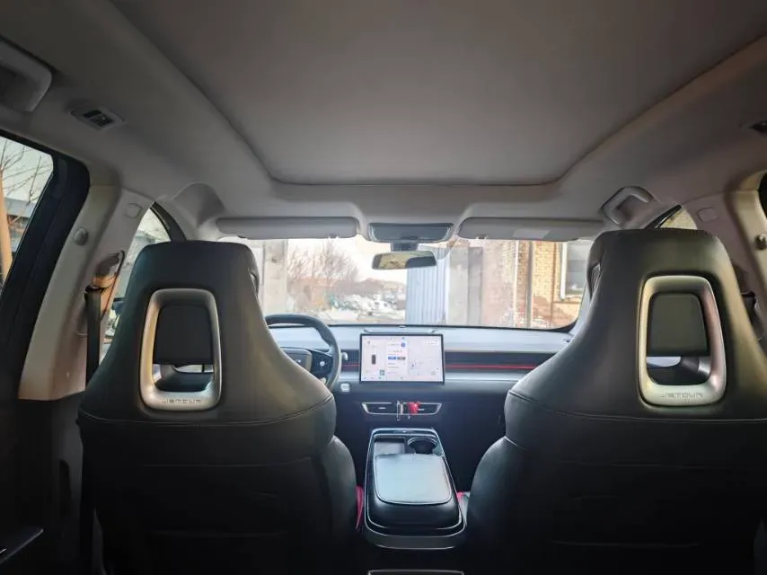 2023 Jetour DASHING 1.6T 197HP L4 7DCT,autocango,china used car exporter,china ev exporter,chinese used car exporter,chinese used ev exporter