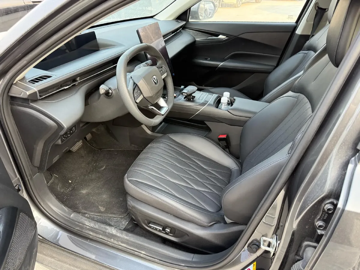 2024 ChangAn Eado 1.5T 170HP L4 7DCT,autocango,china used car exporter,china ev exporter,chinese used car exporter,chinese used ev exporter