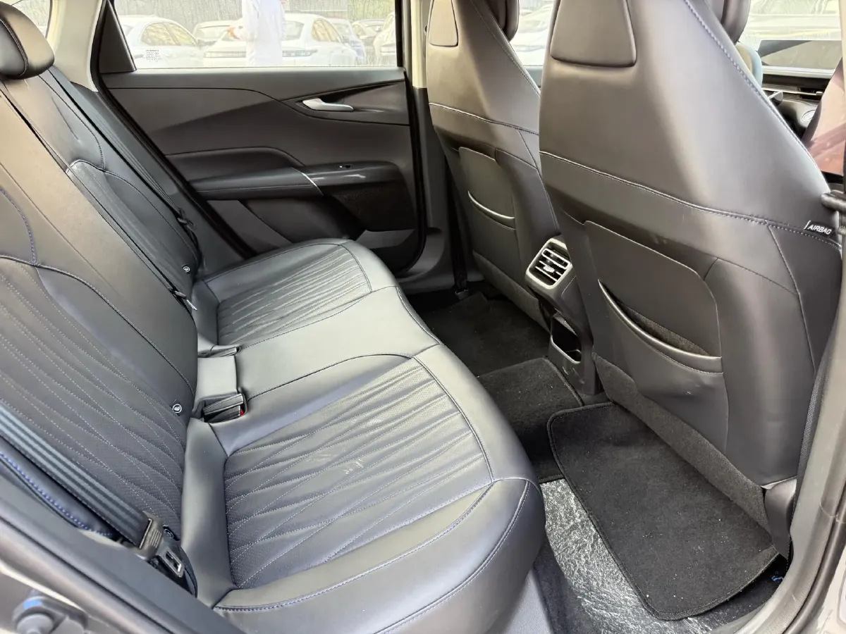 2024 ChangAn Eado 1.5T 170HP L4 7DCT,autocango,china used car exporter,china ev exporter,chinese used car exporter,chinese used ev exporter