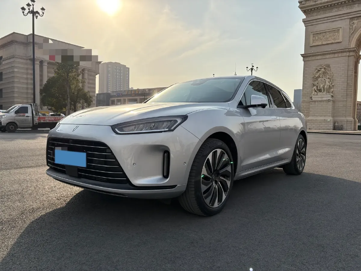 2022 AITO AITO M5 Range Extended 125HP REEV 40KWH,autocango,china used car exporter,china ev exporter,chinese used car exporter,chinese used ev exporter