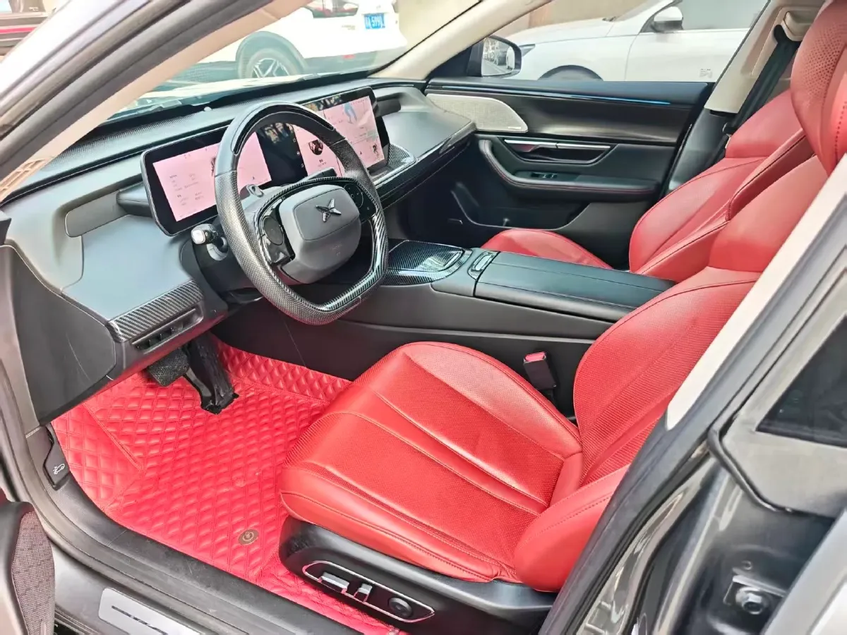 2020 DS 7 1.6T 215HP L4 8AT,autocango,china used car exporter,china ev exporter,chinese used car exporter,chinese used ev exporter