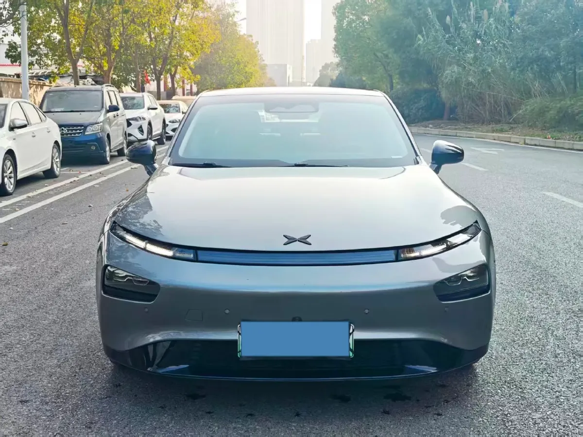 2020 DS 7 1.6T 215HP L4 8AT,autocango,china used car exporter,china ev exporter,chinese used car exporter,chinese used ev exporter