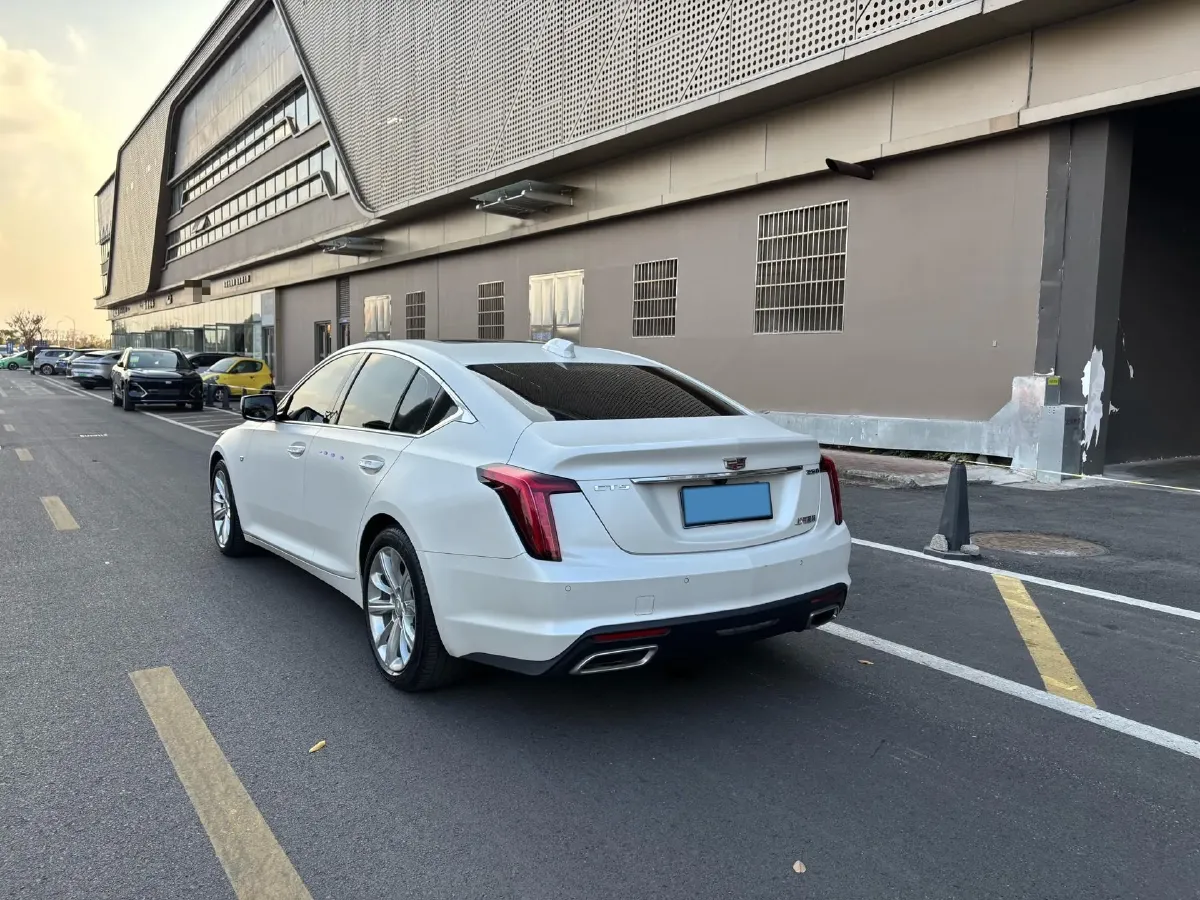 2024 Cadillac CT5 2.0T 237HP L4 10AT,autocango,china used car exporter,china ev exporter,chinese used car exporter,chinese used ev exporter