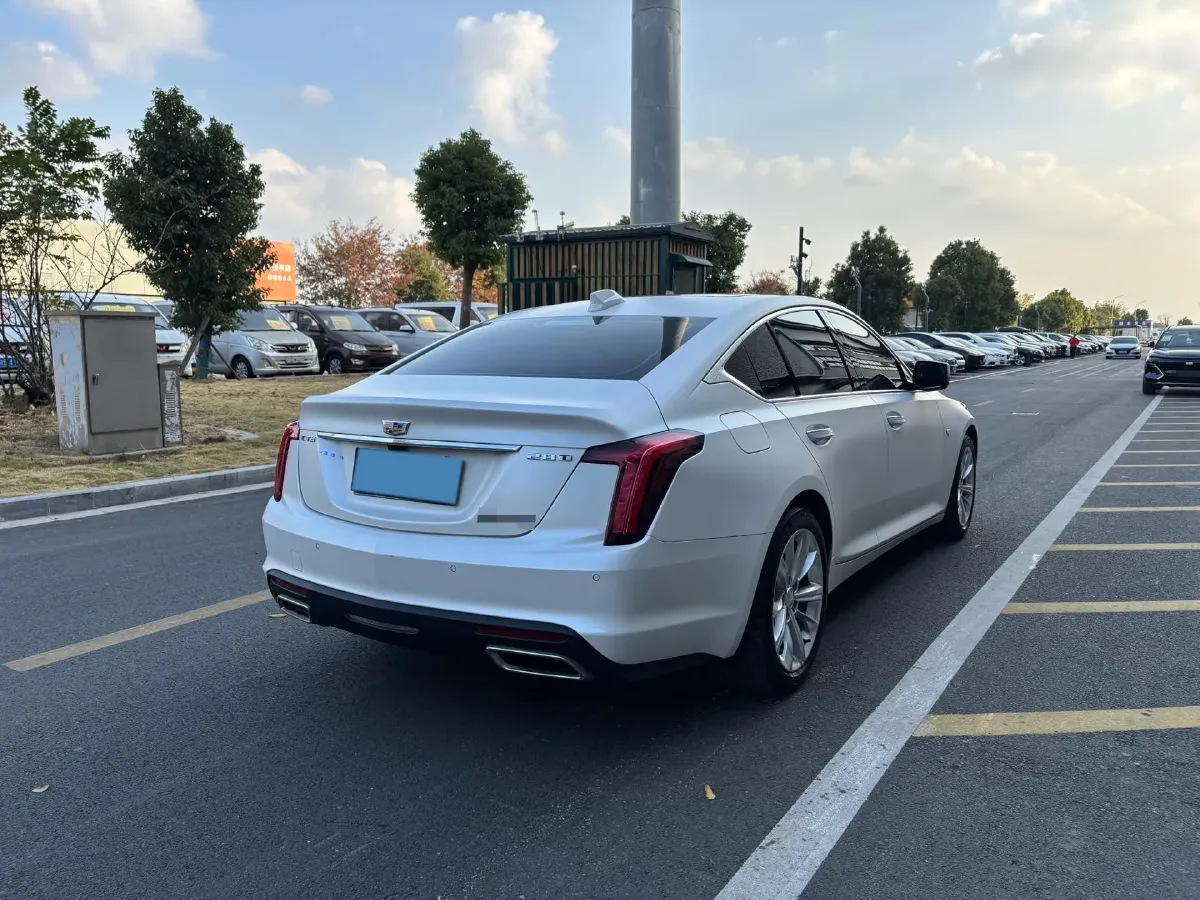 2024 Cadillac CT5 2.0T 237HP L4 10AT,autocango,china used car exporter,china ev exporter,chinese used car exporter,chinese used ev exporter