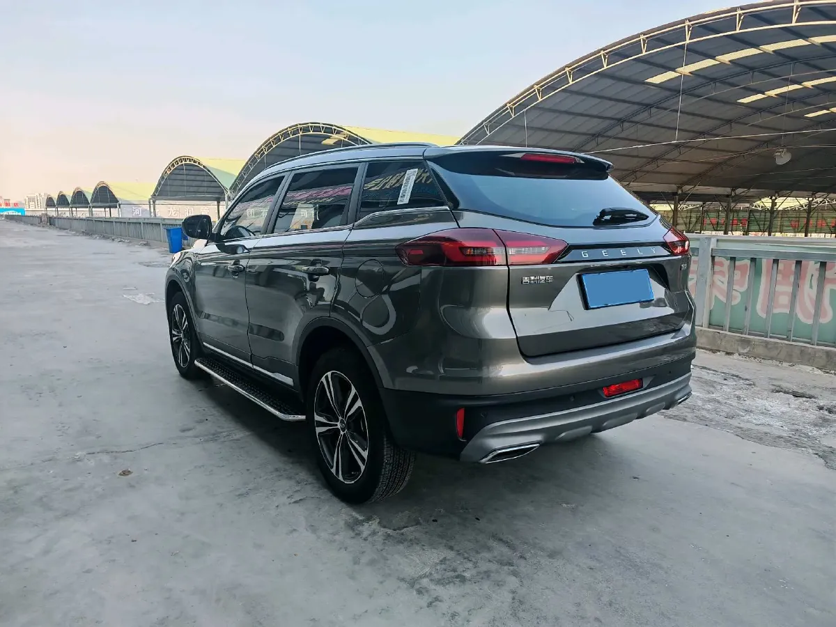 2022 Geely Azkarra 1.8T 184HP L4 7DCT,autocango,china used car exporter,china ev exporter,chinese used car exporter,chinese used ev exporter