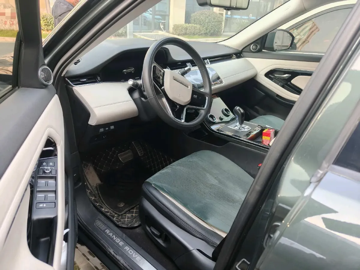 2021 Land Rover Range Rover Evoque 2.0T 249HP L4 9AT,autocango,china used car exporter,china ev exporter,chinese used car exporter,chinese used ev exporter
