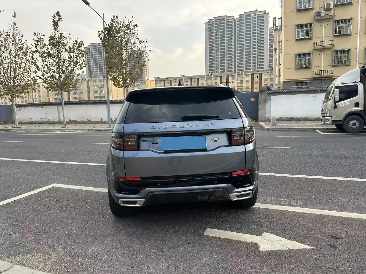 2022 Land Rover Discovery Sport 2.0T 249HP L4 9AT,autocango,china used car exporter,china ev exporter,chinese used car exporter,chinese used ev exporter