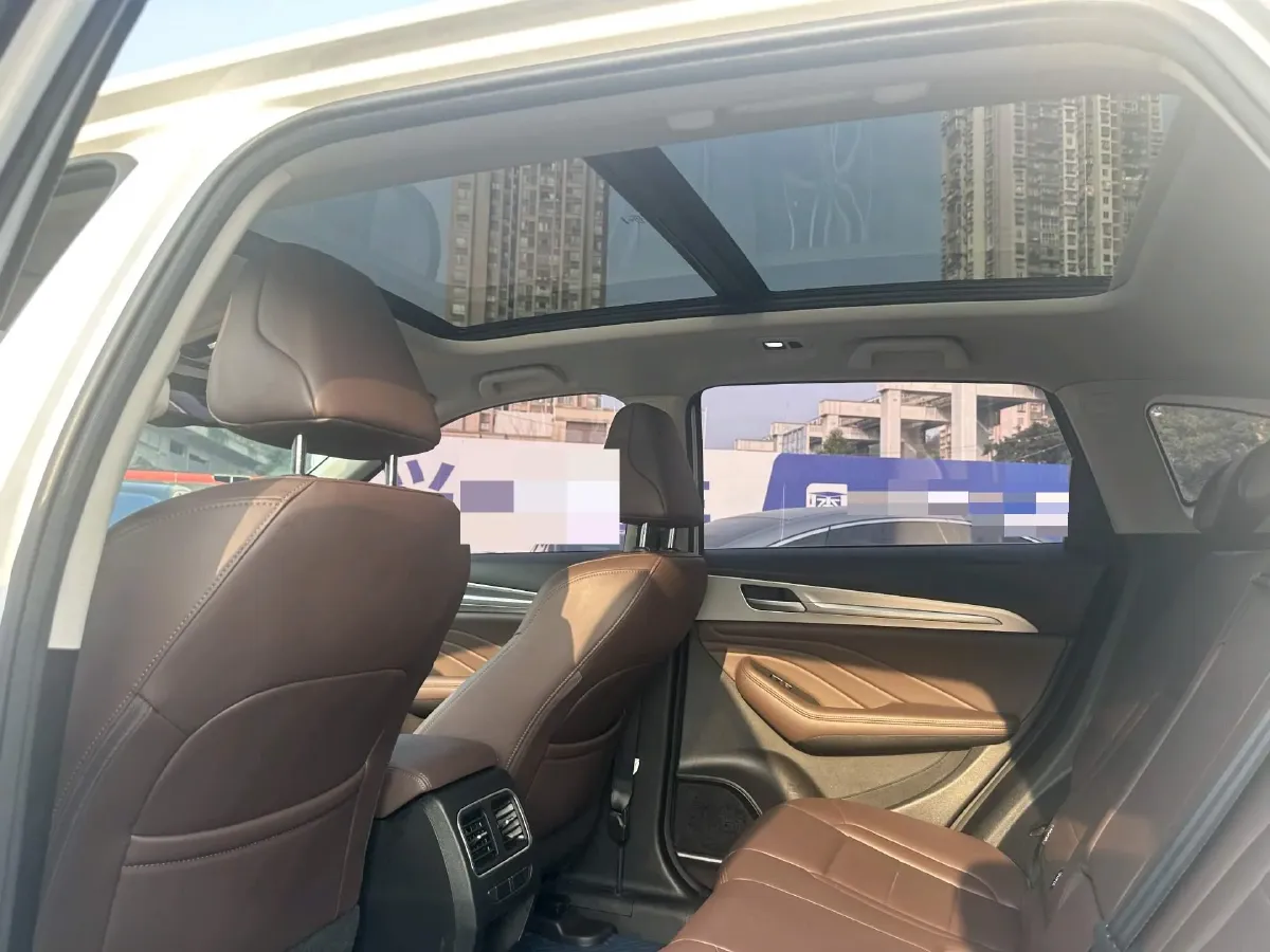 2020 Haval F7 1.5T 169HP L4 7DCT,autocango,china used car exporter,china ev exporter,chinese used car exporter,chinese used ev exporter