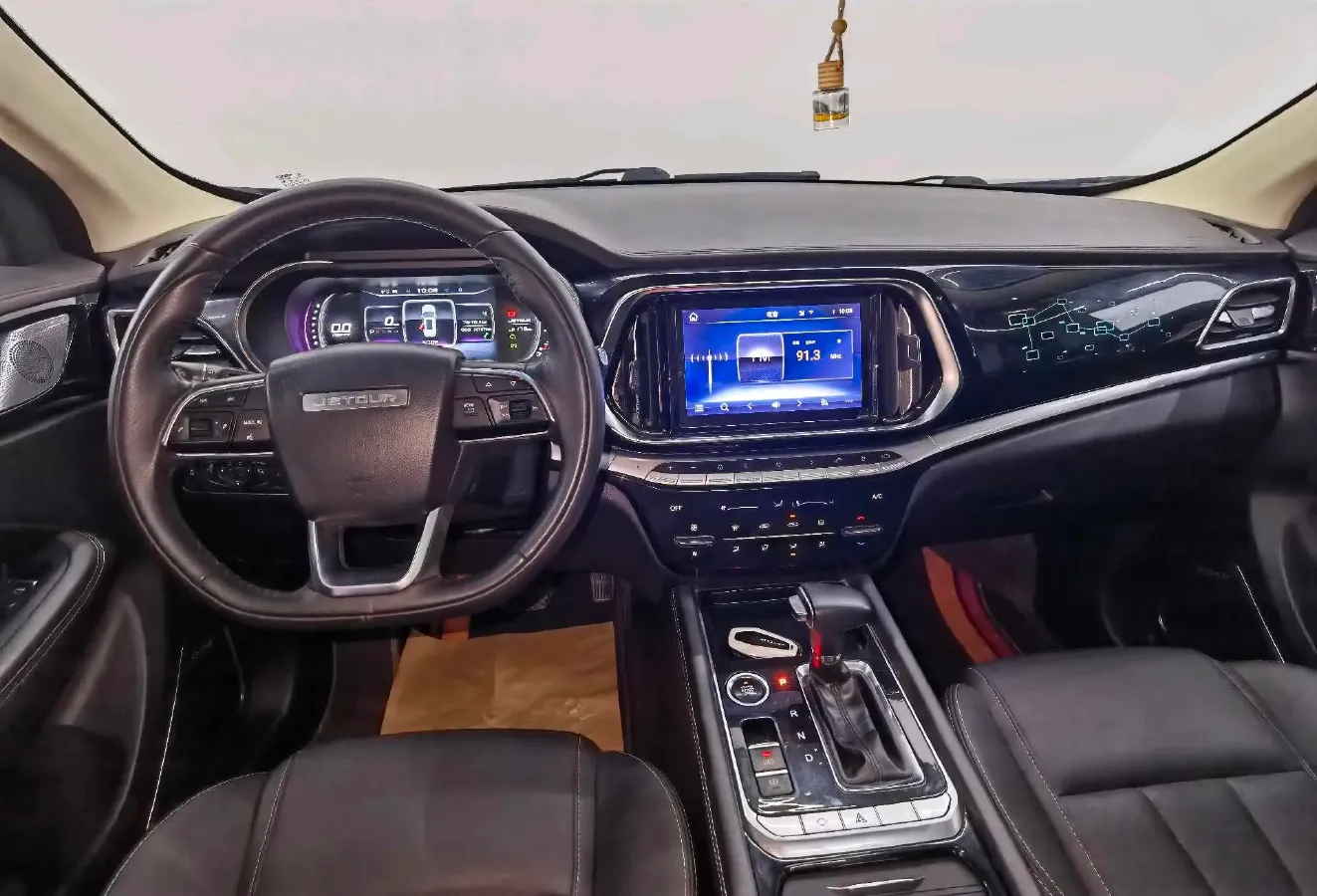 2019 Jetour X90 1.6T 197HP L4 7DCT,autocango,china used car exporter,china ev exporter,chinese used car exporter,chinese used ev exporter