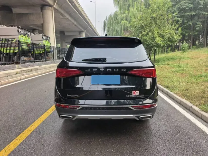 2020 Jetour X90 1.6T 197HP L4 7DCT,autocango,china used car exporter,china ev exporter,chinese used car exporter,chinese used ev exporter