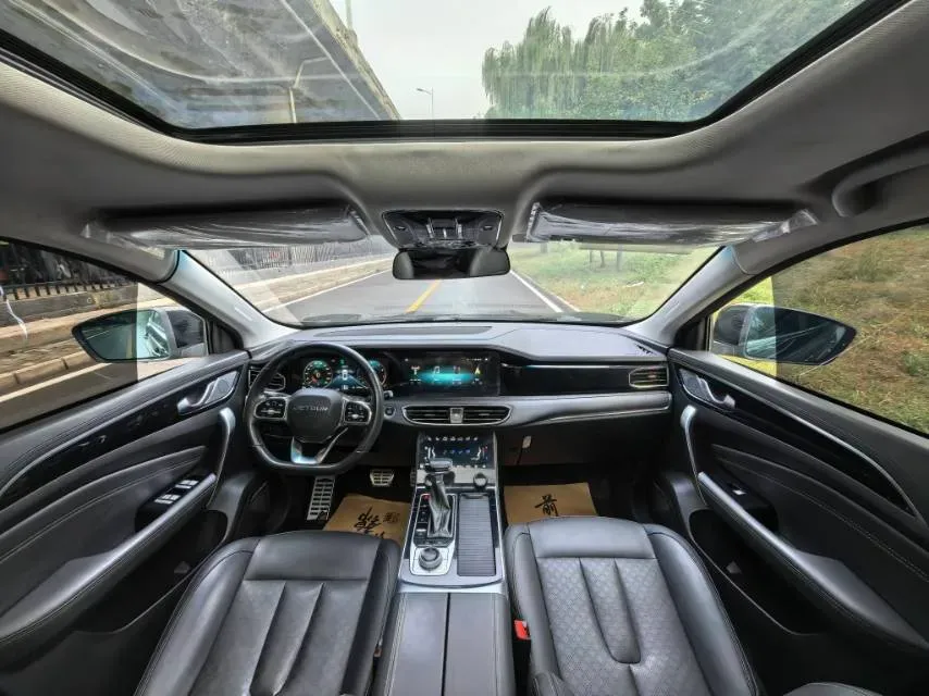 2020 Jetour X90 1.6T 197HP L4 7DCT,autocango,china used car exporter,china ev exporter,chinese used car exporter,chinese used ev exporter