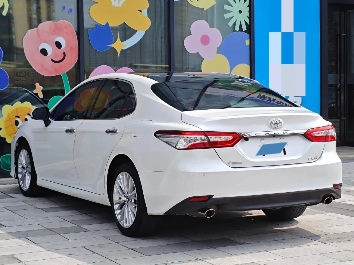 2019 Toyota Camry 2.5L 209HP L4 8AT,autocango,china used car exporter,china ev exporter,chinese used car exporter,chinese used ev exporter