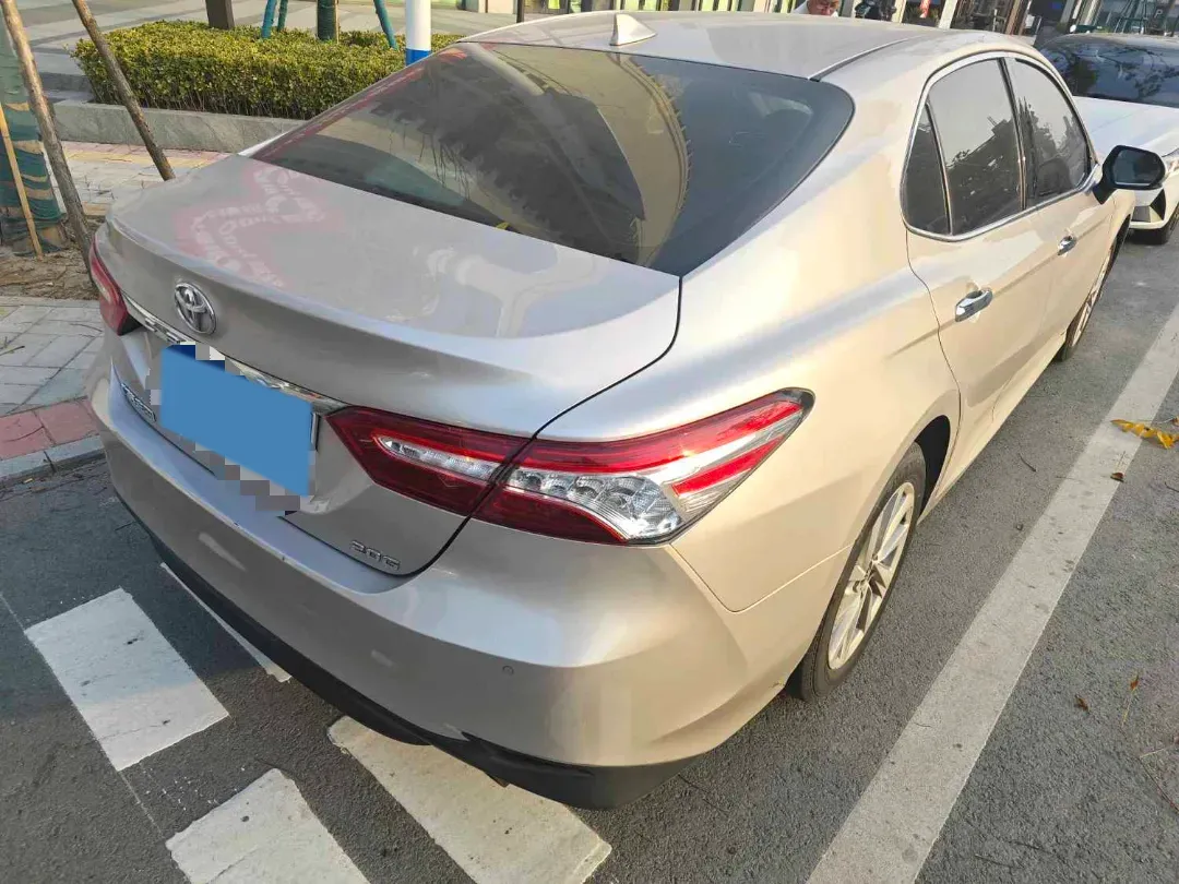 2021 Toyota Camry 2.0L 178HP L4 CVT,autocango,china used car exporter,china ev exporter,chinese used car exporter,chinese used ev exporter