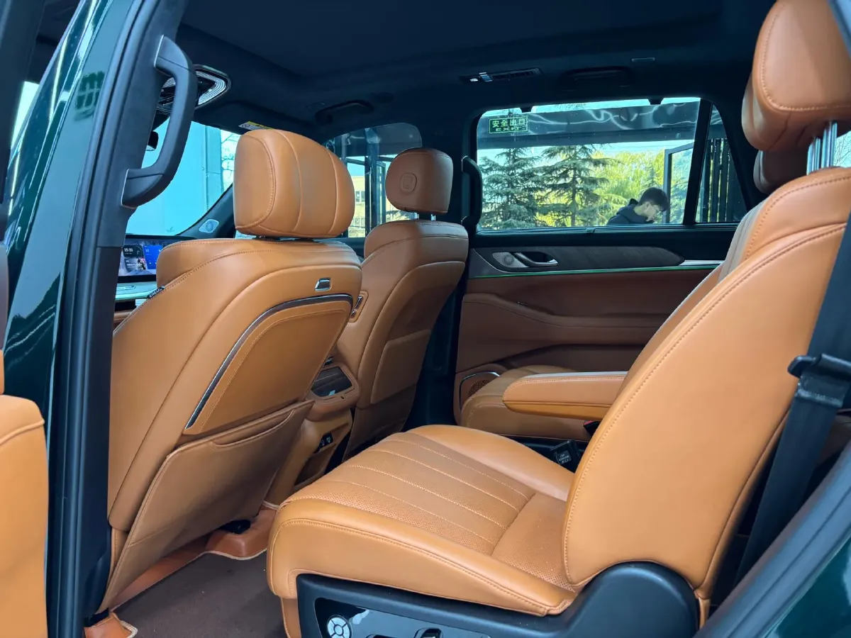 2023 WEY BlueMountain 1.5T 154HP L4 2DHT PHEV 44.5KWH,autocango,china used car exporter,china ev exporter,chinese used car exporter,chinese used ev exporter