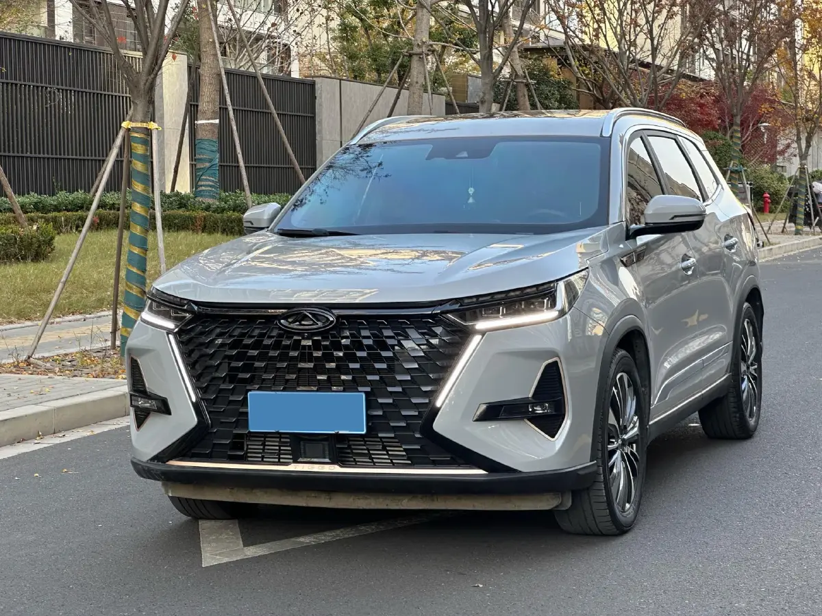 2022 Chery Tiggo 8 PRO 2.0T 254HP L4 7DCT