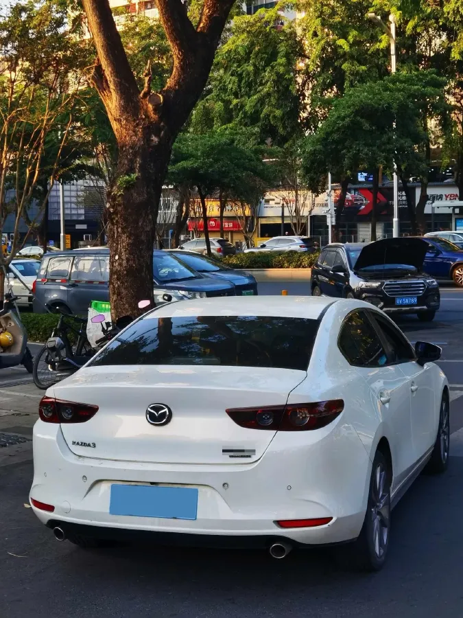 2021 Mazda 3 Axela 2.0L 158HP L4 6AT,autocango,china used car exporter,china ev exporter,chinese used car exporter,chinese used ev exporter
