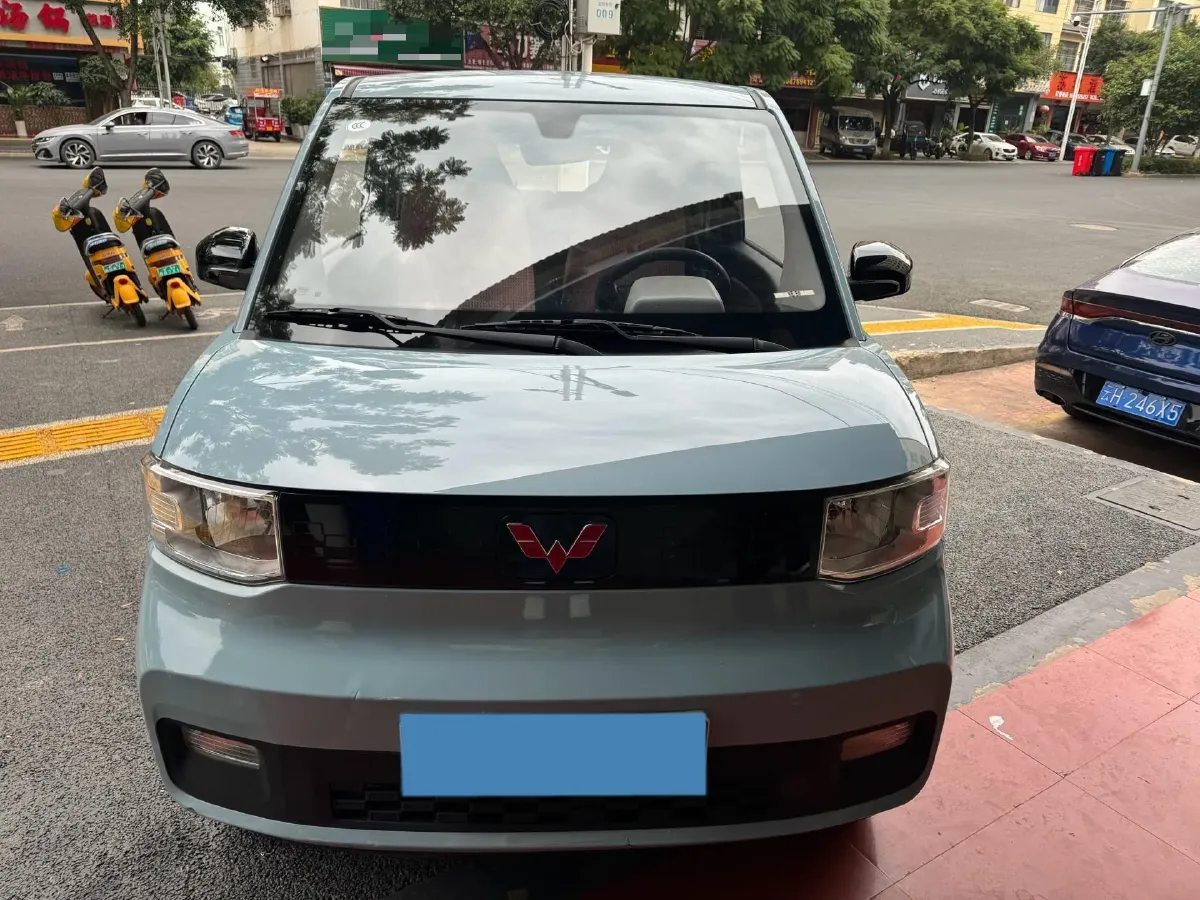 2020 WuLing HongGuang MINI EV BEV 9KWH,autocango,china used car exporter,china ev exporter,chinese used car exporter,chinese used ev exporter