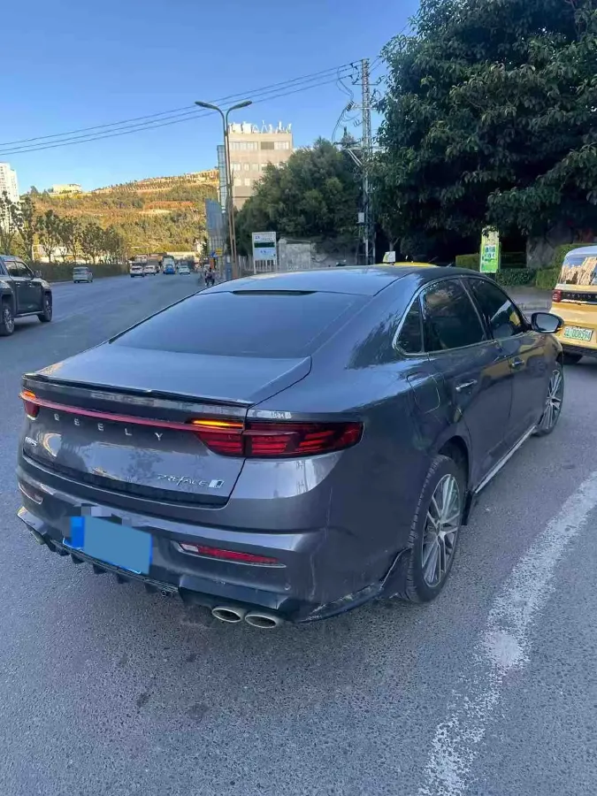 2023 Geely Preface 1.5T 181HP L4 7DCT,autocango,china used car exporter,china ev exporter,chinese used car exporter,chinese used ev exporter