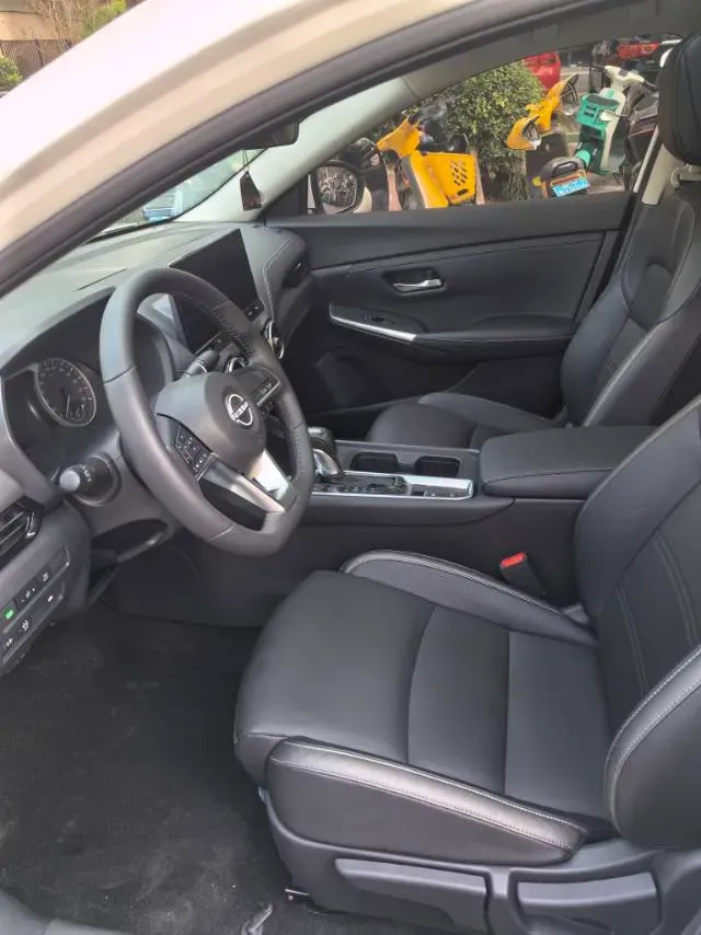 2023 Nissan Sylphy 1.6L 135HP L4 CVT,autocango,china used car exporter,china ev exporter,chinese used car exporter,chinese used ev exporter