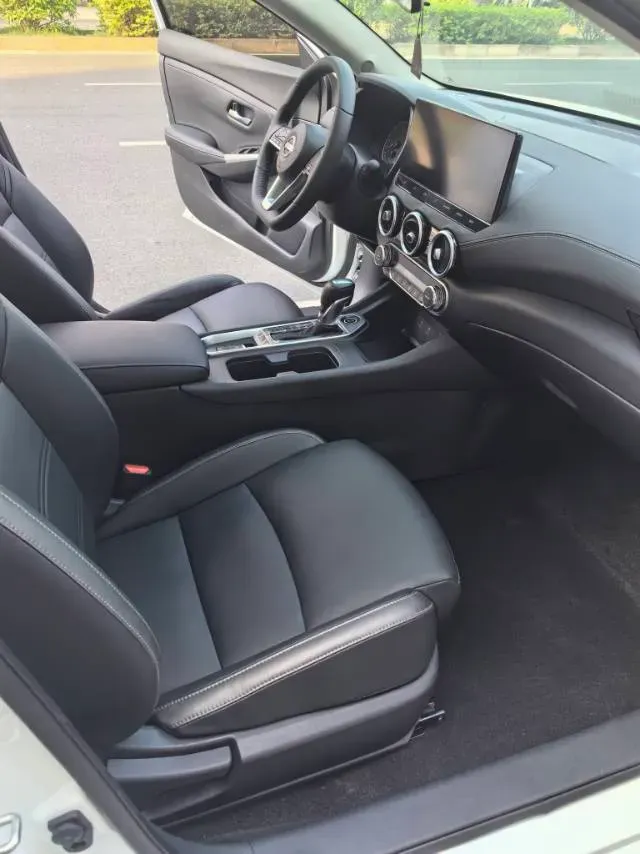 2023 Nissan Sylphy 1.6L 135HP L4 CVT,autocango,china used car exporter,china ev exporter,chinese used car exporter,chinese used ev exporter