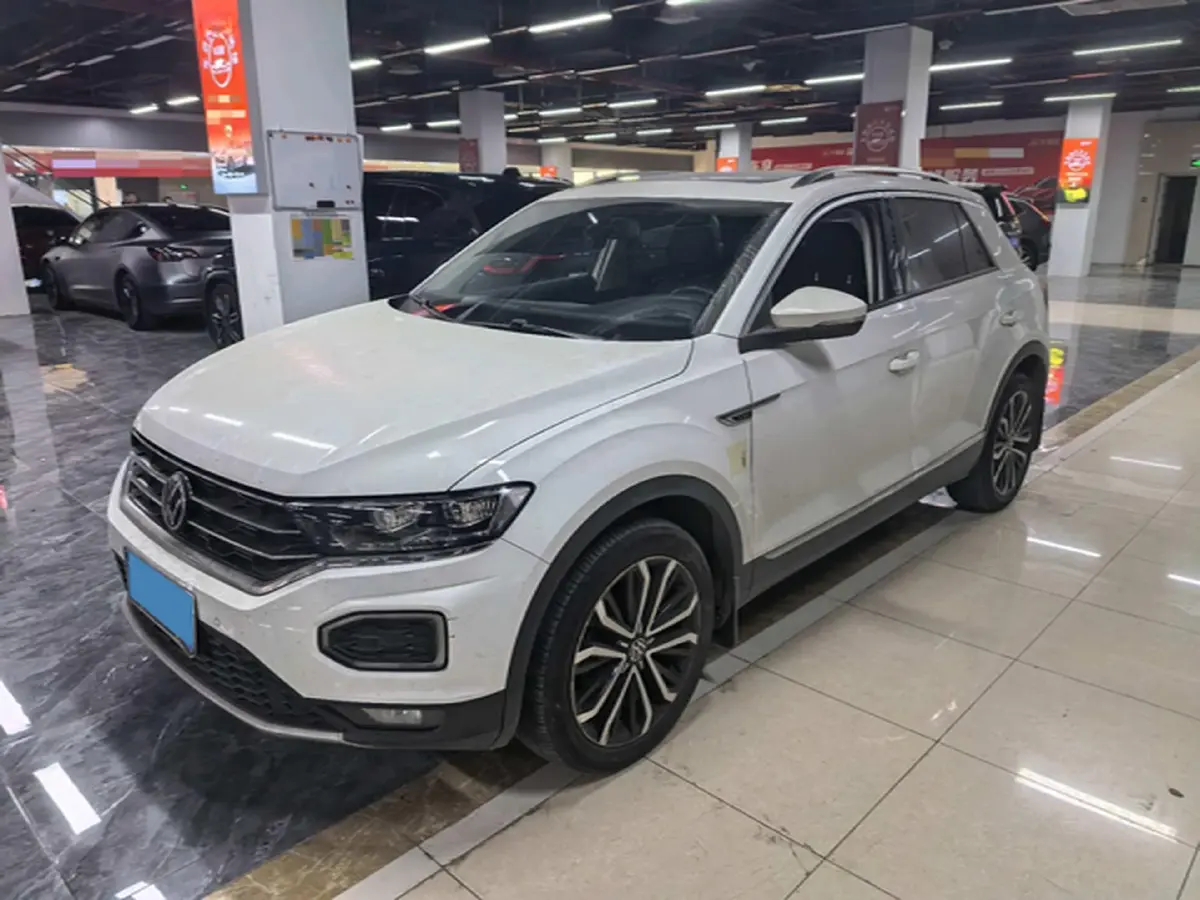 2022 Volkswagen T-Roc 1.4T 150HP L4 7DCT
