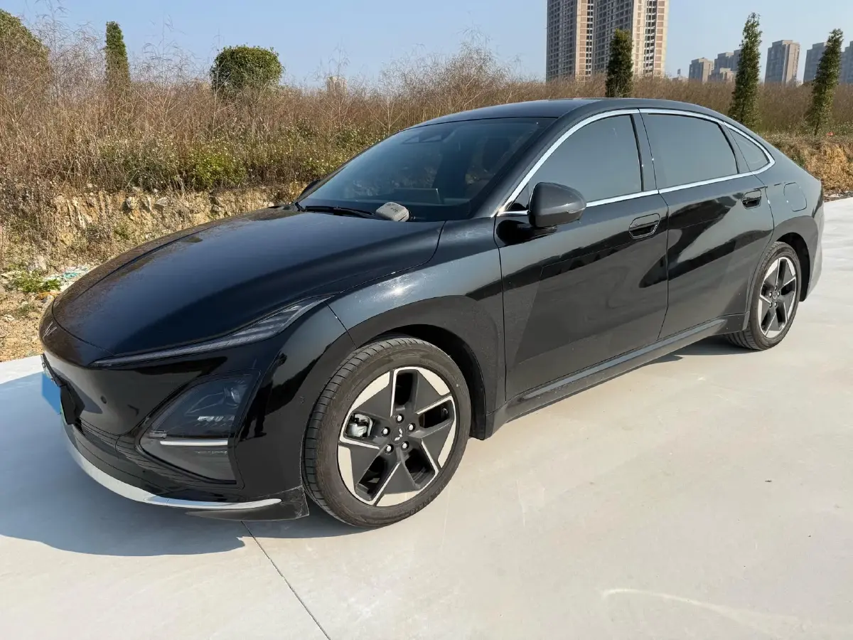 2025 WuLing XingGuang BEV