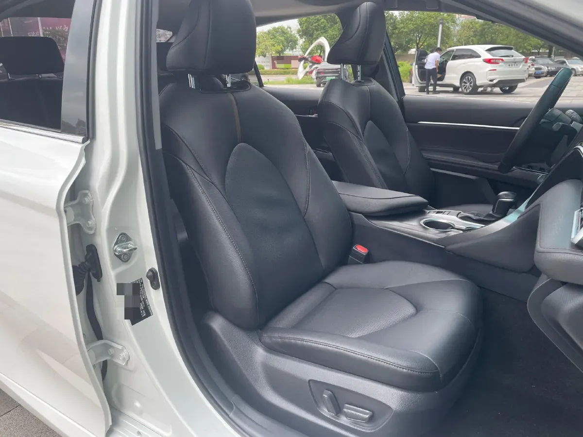 2021 Toyota Camry 2.0L 178HP L4 CVT,autocango,china used car exporter,china ev exporter,chinese used car exporter,chinese used ev exporter