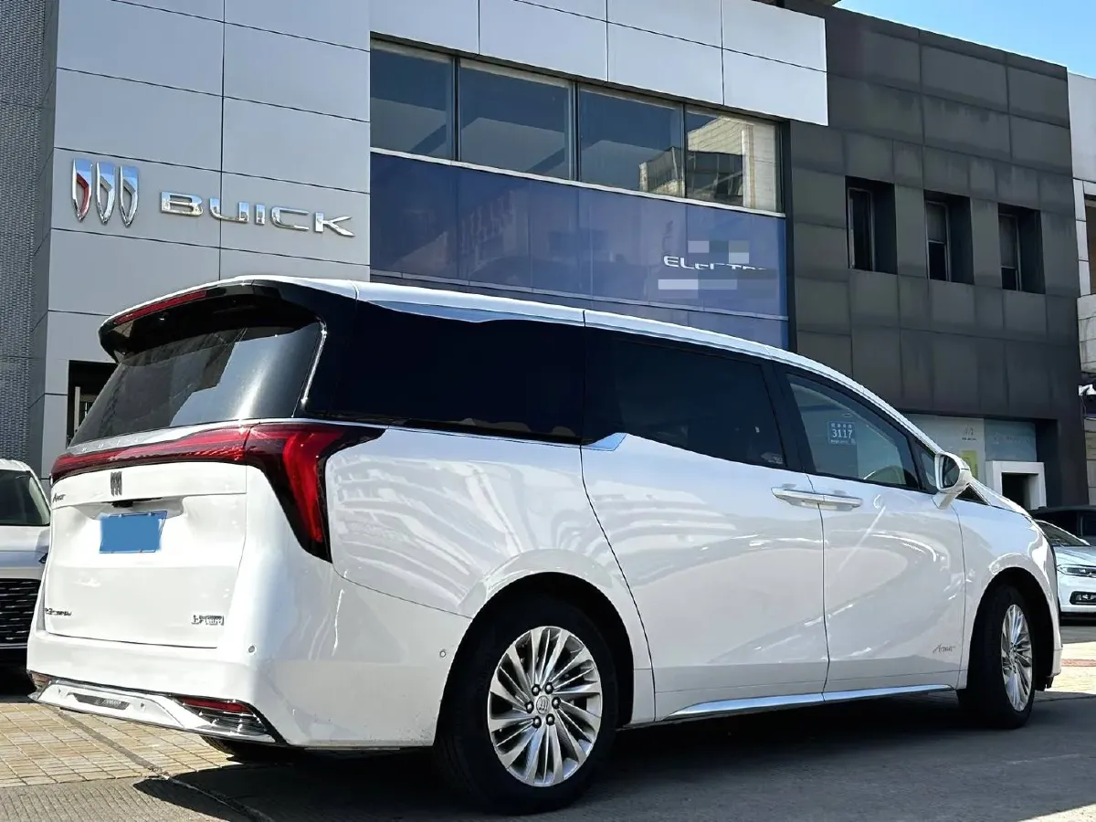 2025 Buick Century 2.0T 237HP L4 9AT,autocango,china used car exporter,china ev exporter,chinese used car exporter,chinese used ev exporter