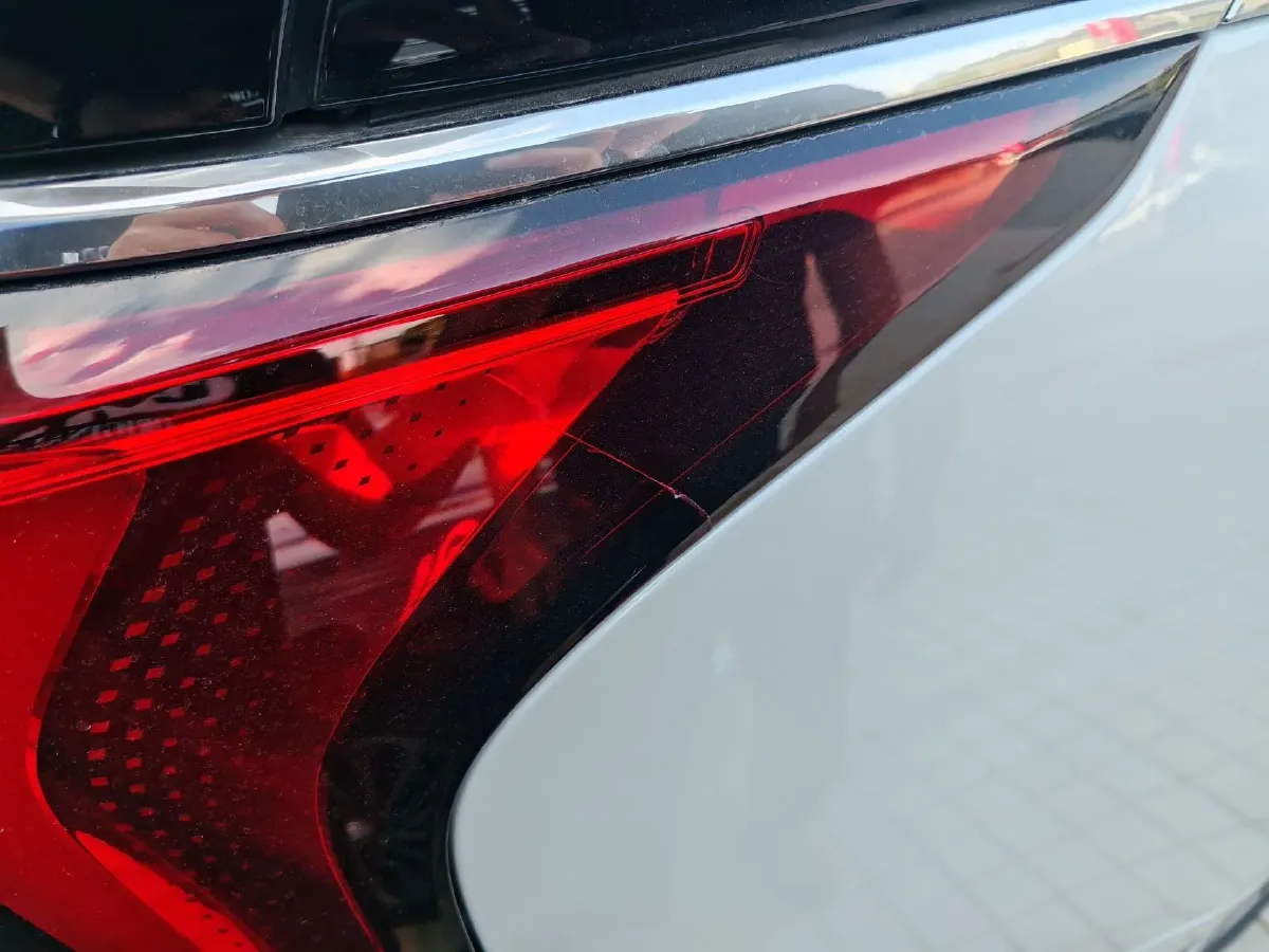 2025 Buick Century 2.0T 237HP L4 9AT,autocango,china used car exporter,china ev exporter,chinese used car exporter,chinese used ev exporter