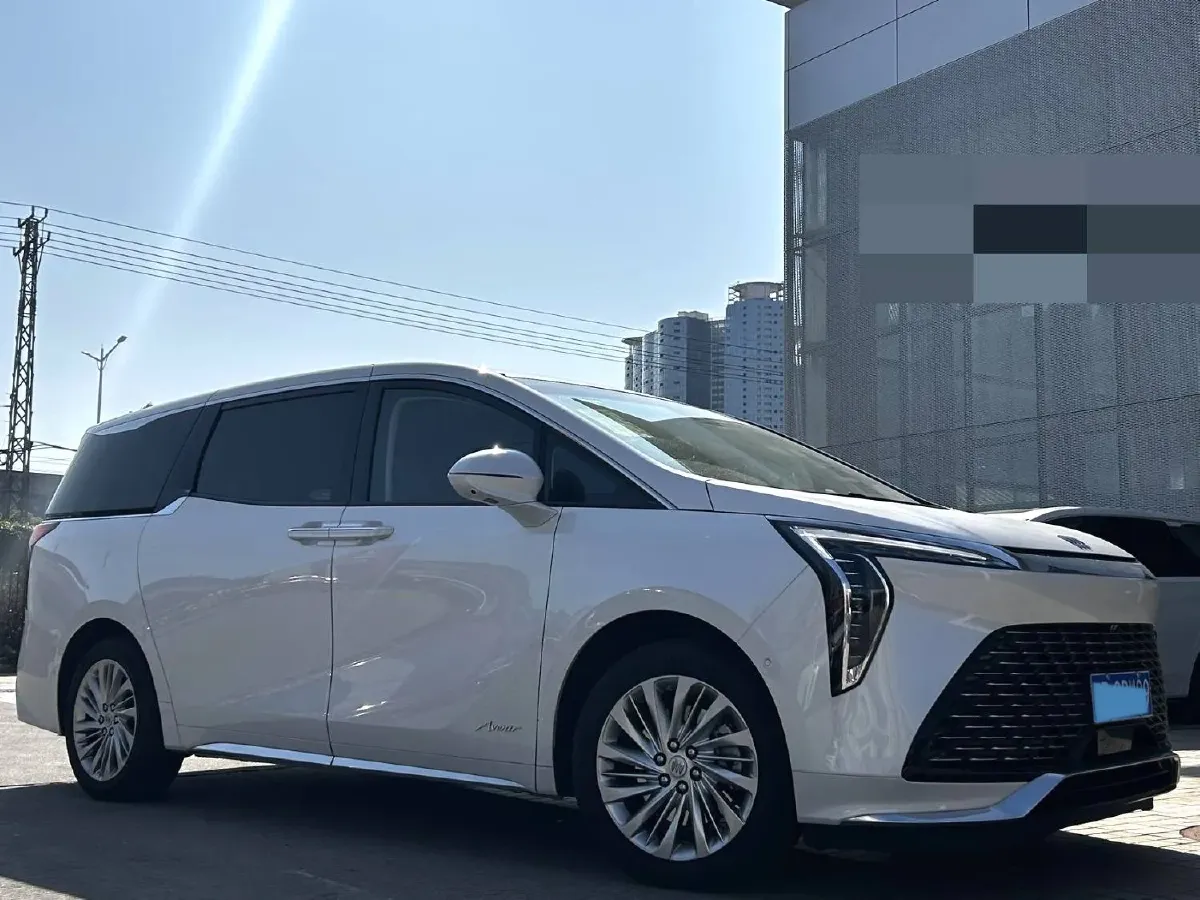 2025 Buick Century 2.0T 237HP L4 9AT,autocango,china used car exporter,china ev exporter,chinese used car exporter,chinese used ev exporter