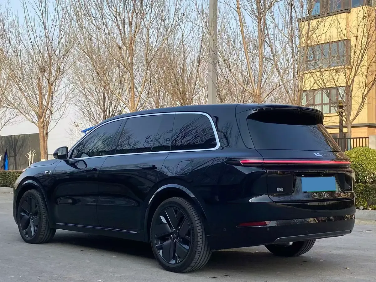 2025 Li L9 Range Extended 154HP REEV,autocango,china used car exporter,china ev exporter,chinese used car exporter,chinese used ev exporter