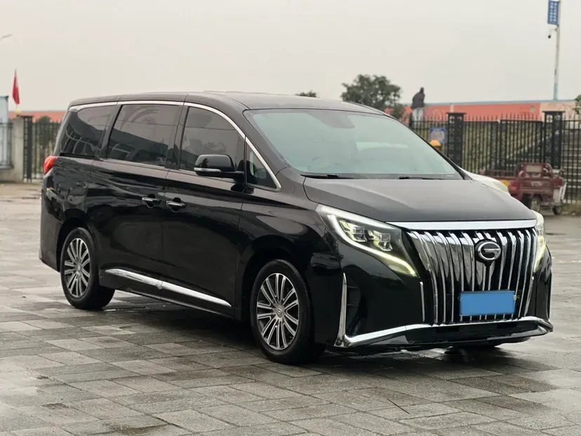 2021 GAC Trumpchi M8 2.0T 252HP L4 8AT,autocango,china used car exporter,china ev exporter,chinese used car exporter,chinese used ev exporter