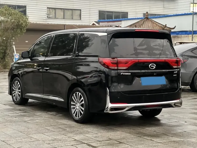 2021 GAC Trumpchi M8 2.0T 252HP L4 8AT,autocango,china used car exporter,china ev exporter,chinese used car exporter,chinese used ev exporter