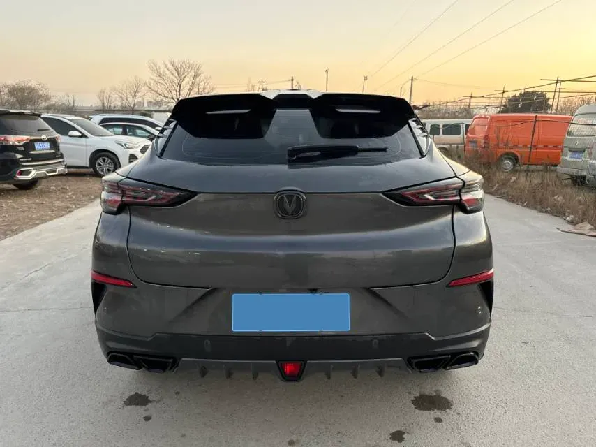 2020 ChangAn UNI-T 1.5T 180HP L4 7DCT,autocango,china used car exporter,china ev exporter,chinese used car exporter,chinese used ev exporter