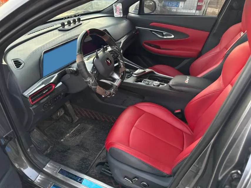 2020 ChangAn UNI-T 1.5T 180HP L4 7DCT,autocango,china used car exporter,china ev exporter,chinese used car exporter,chinese used ev exporter