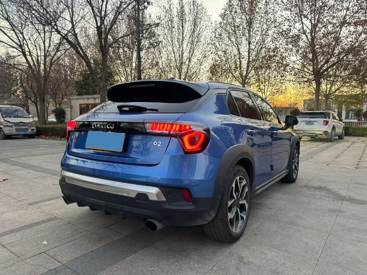 2018 Toyota C-HR 2.0L 171HP L4 CVT,autocango,china used car exporter,china ev exporter,chinese used car exporter,chinese used ev exporter