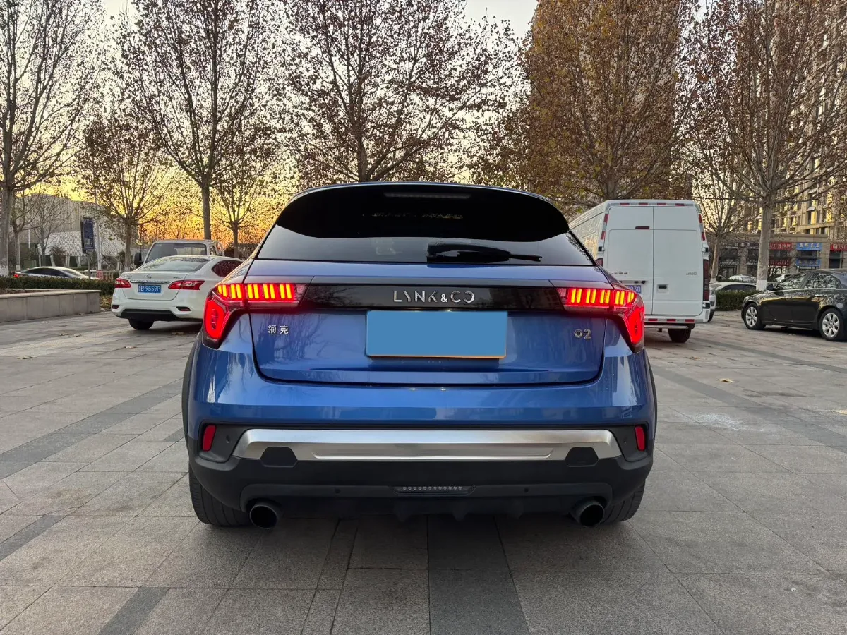 2018 Toyota C-HR 2.0L 171HP L4 CVT,autocango,china used car exporter,china ev exporter,chinese used car exporter,chinese used ev exporter