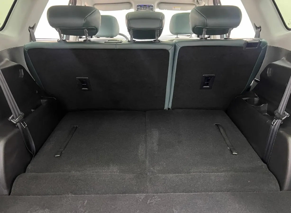 2023 Chery Tiggo 9 2.0T 261HP L4 8AT,autocango,china used car exporter,china ev exporter,chinese used car exporter,chinese used ev exporter