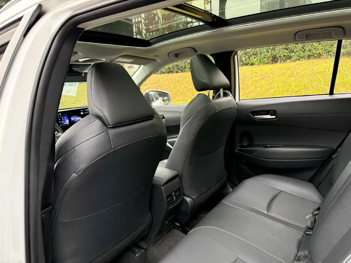 2023 Toyota Frontlander 2.0L 152HP L4 E-CVT Hybrid,autocango,china used car exporter,china ev exporter,chinese used car exporter,chinese used ev exporter