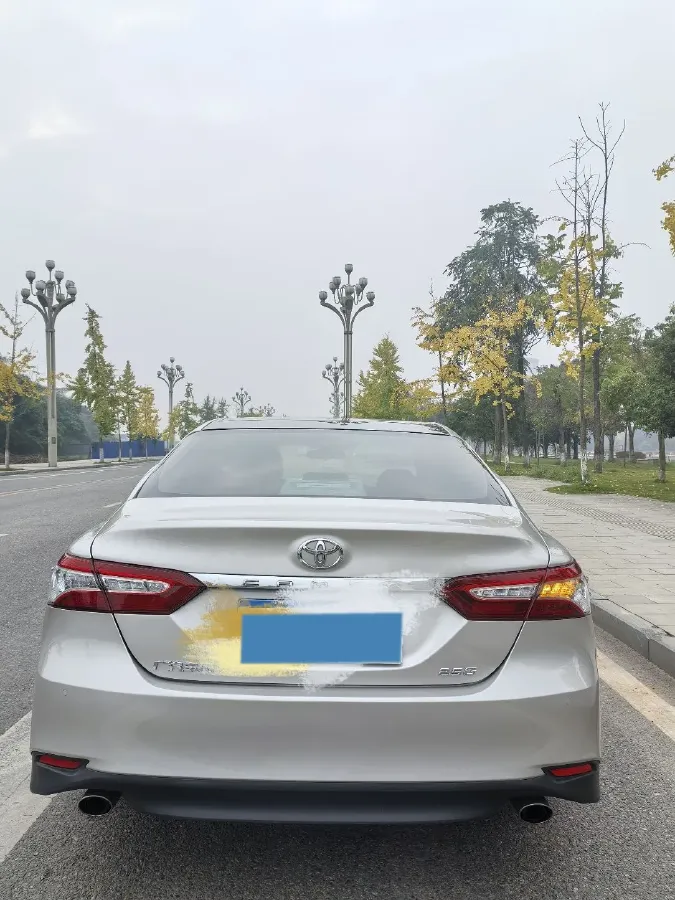 2019 Toyota Camry 2.5L 209HP L4 8AT,autocango,china used car exporter,china ev exporter,chinese used car exporter,chinese used ev exporter