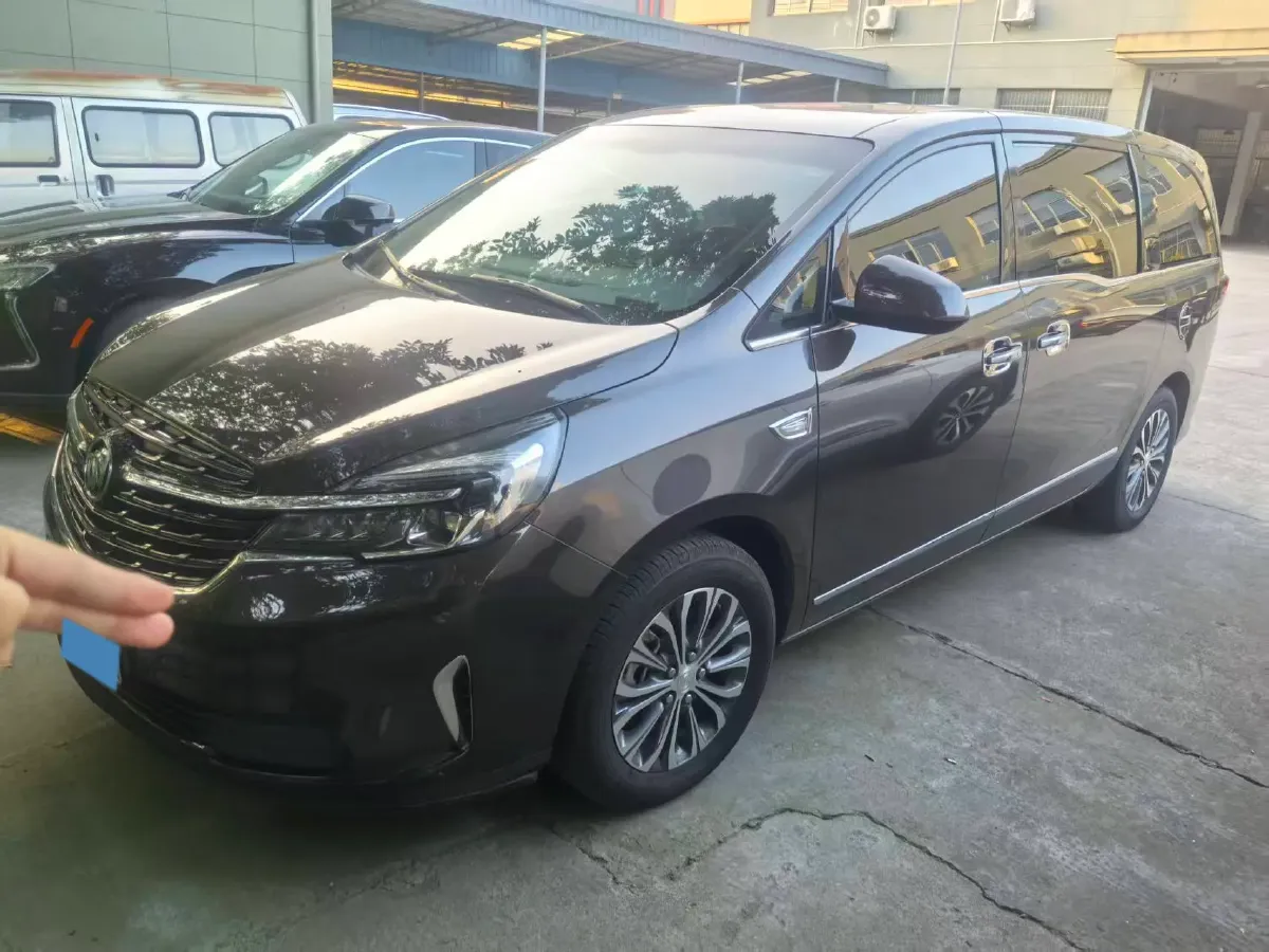 2020 Buick GL8 2.0T 237HP L4 9AT,autocango,china used car exporter,china ev exporter,chinese used car exporter,chinese used ev exporter