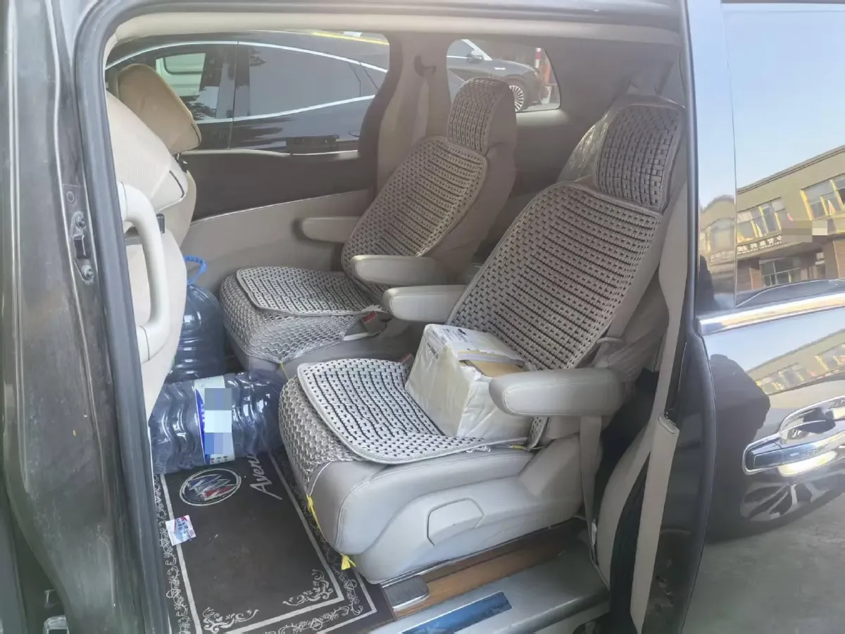 2020 Buick GL8 2.0T 237HP L4 9AT,autocango,china used car exporter,china ev exporter,chinese used car exporter,chinese used ev exporter