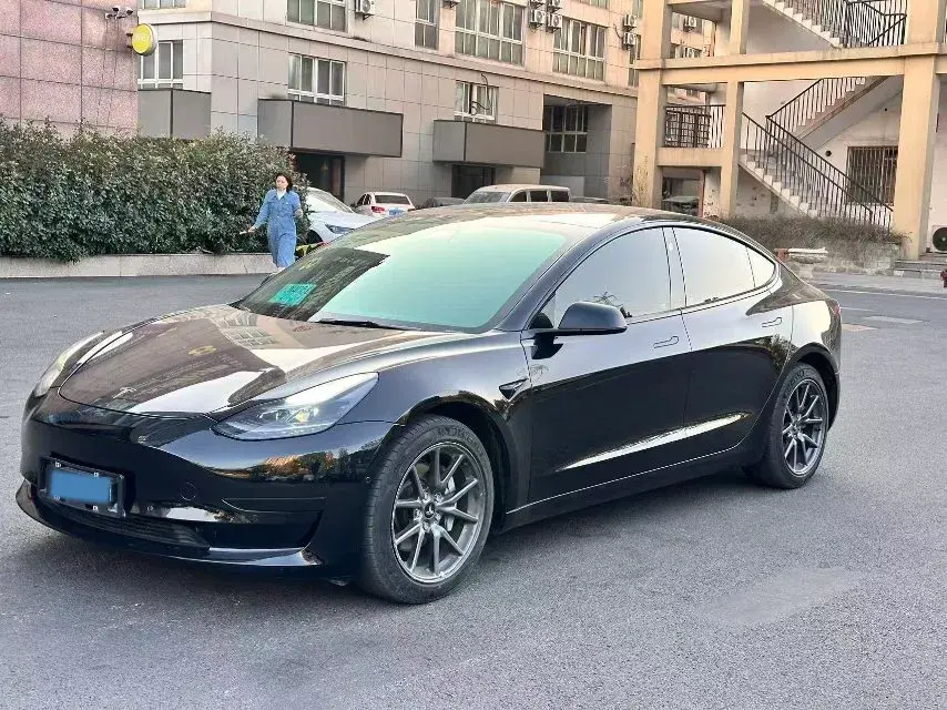 2021 Tesla Model 3 BEV 55KWH