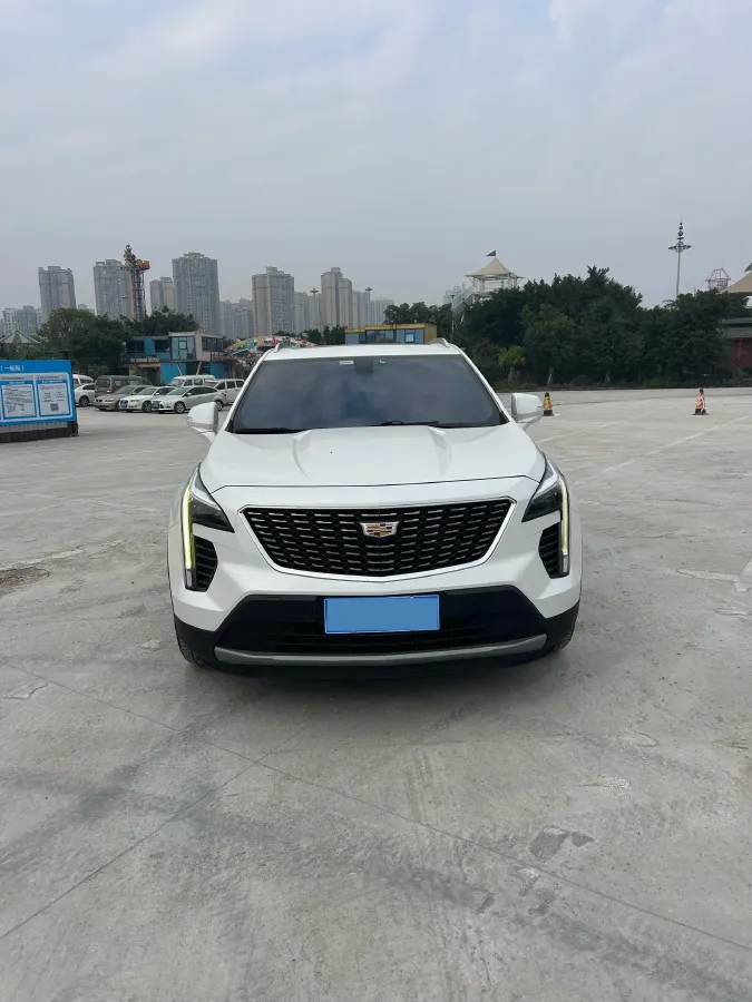 2020 Cadillac XT4 2.0T 241HP L4 9AT,autocango,china used car exporter,china ev exporter,chinese used car exporter,chinese used ev exporter