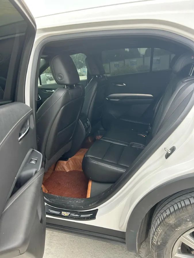 2020 Cadillac XT4 2.0T 241HP L4 9AT,autocango,china used car exporter,china ev exporter,chinese used car exporter,chinese used ev exporter