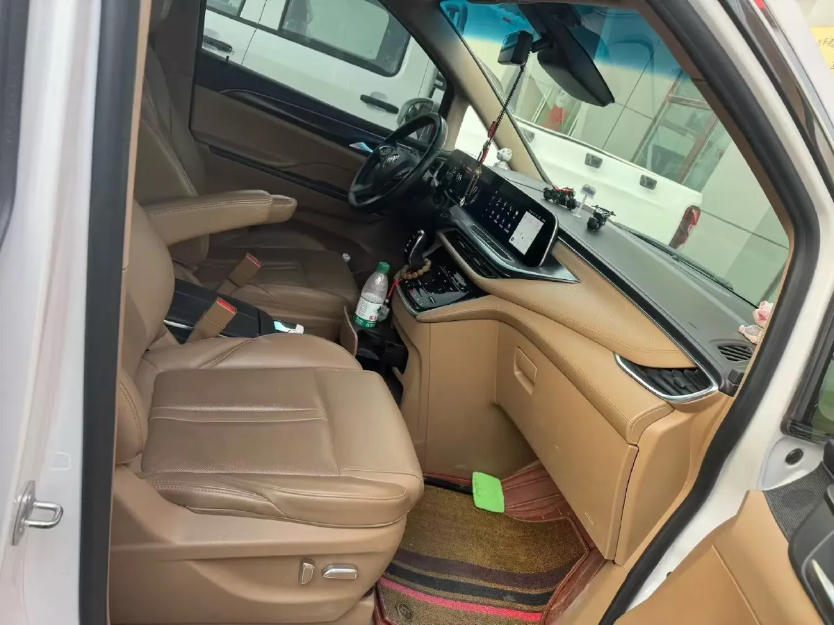 2020 Buick GL8 2.0T 237HP L4 9AT,autocango,china used car exporter,china ev exporter,chinese used car exporter,chinese used ev exporter