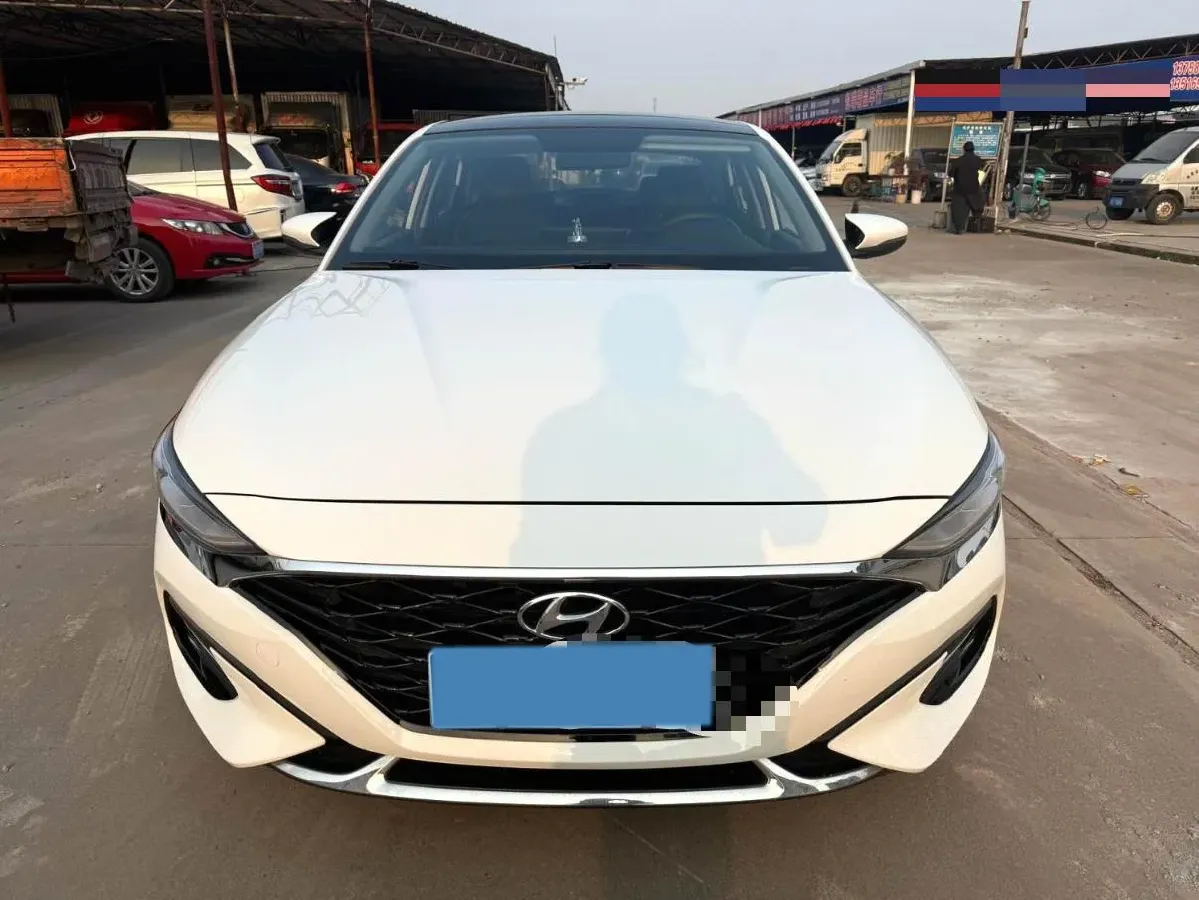2021 Hyundai La Festa 1.6T 204HP L4 7DCT,autocango,china used car exporter,china ev exporter,chinese used car exporter,chinese used ev exporter