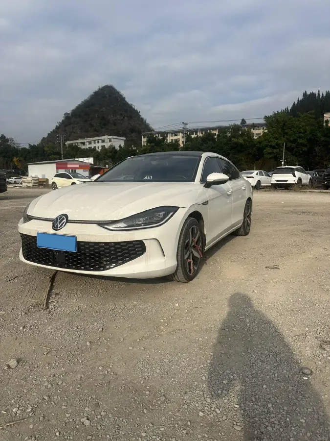 2022 Exceed TXL 2.0T 261HP L4 7DCT 2022 Exceed TXL 2.0T 261HP L4 7DCT