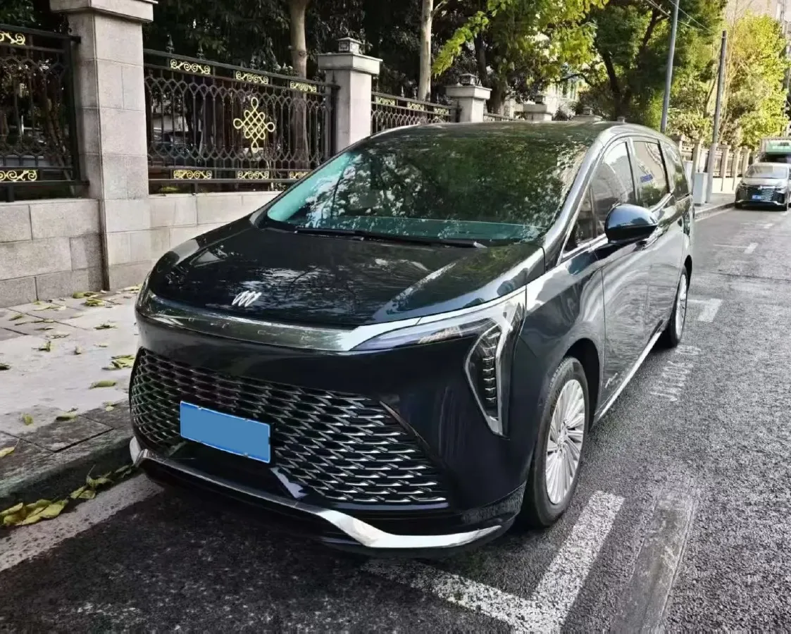 2023 Buick Century 2.0T 237HP L4 9AT,autocango,china used car exporter,china ev exporter,chinese used car exporter,chinese used ev exporter