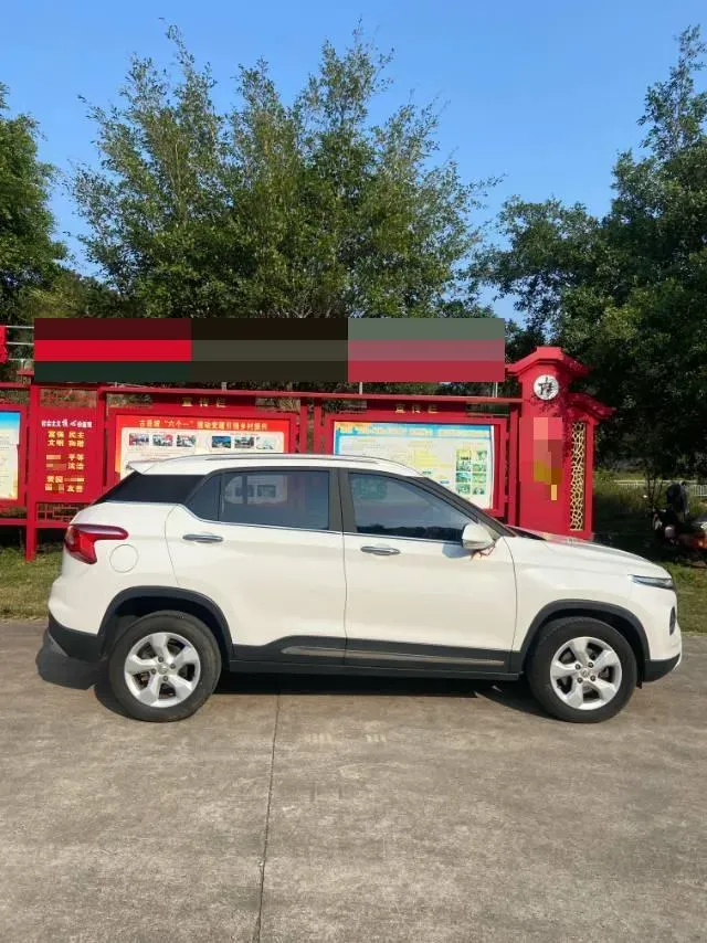 2017 BaoJun 310W 1.5L 105HP L4 6MT,autocango,china used car exporter,china ev exporter,chinese used car exporter,chinese used ev exporter
